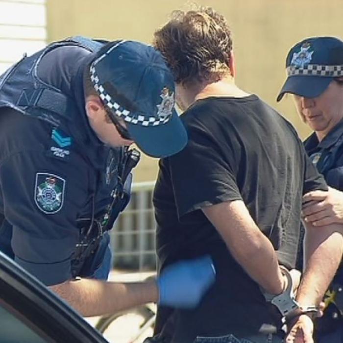 Austria. Un român i-a făcut existența imposibilă fostei partenere: „Dacă îți faci alt iubit, te omor“