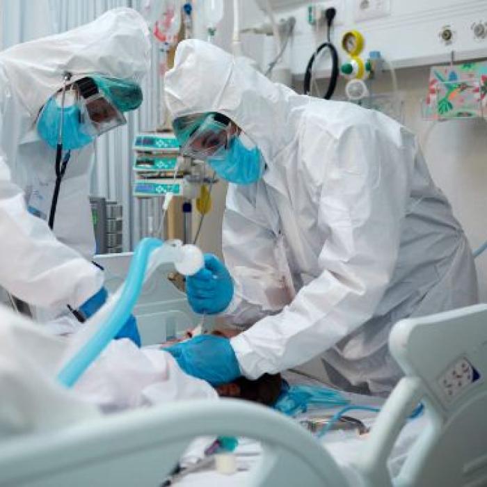 Bilanţ 11 decembrie. Record de pacienţi internaţi la Terapie Intensivă, în România