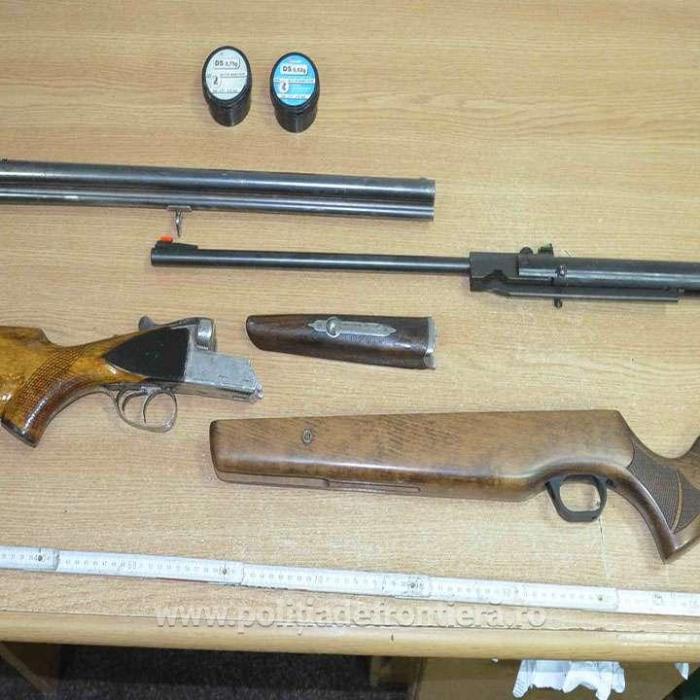 Moldovean, prins cu o armă de vânătoare, la frontiera României. A declarat că vâna rațe