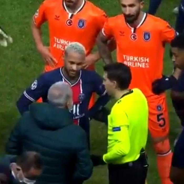 Summit-ul păcii la telefon: Arbitrul Sebastian Colțescu și Demba Ba se împacă după scandalul rasist