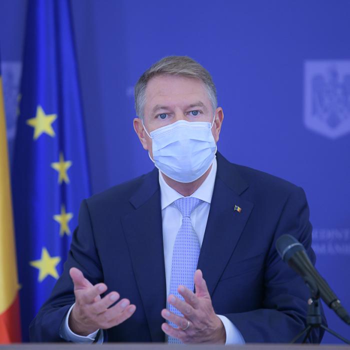 Iohannis le recomandă românilor să se pregătească de vaccinare: "Sunt sigure și eficiente"