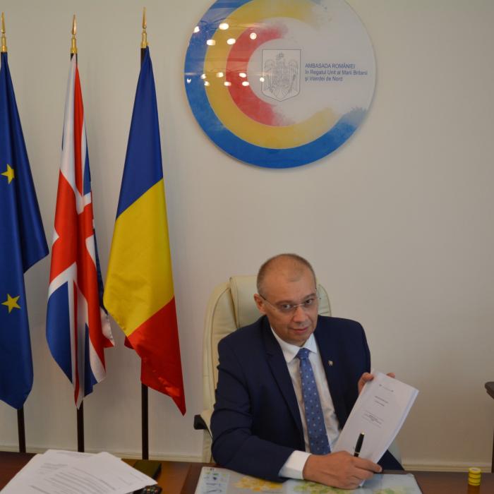 Nouă viitori ambasadori, audiaţi în comisiile de specialitate în Parlament, miercuri: Ce portofolii vizează