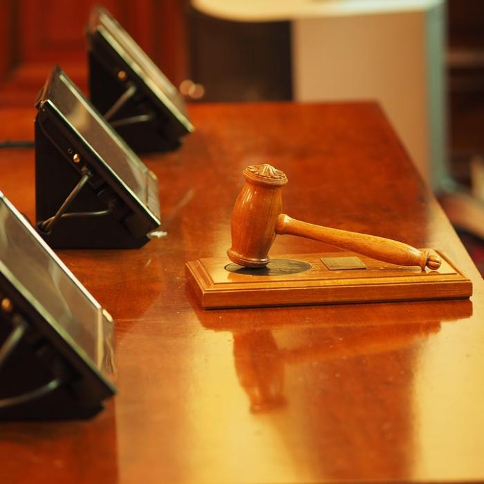 Italia: Sute de membri ai mafiei, judecaţi începând din această săptămână într-un proces uriaş