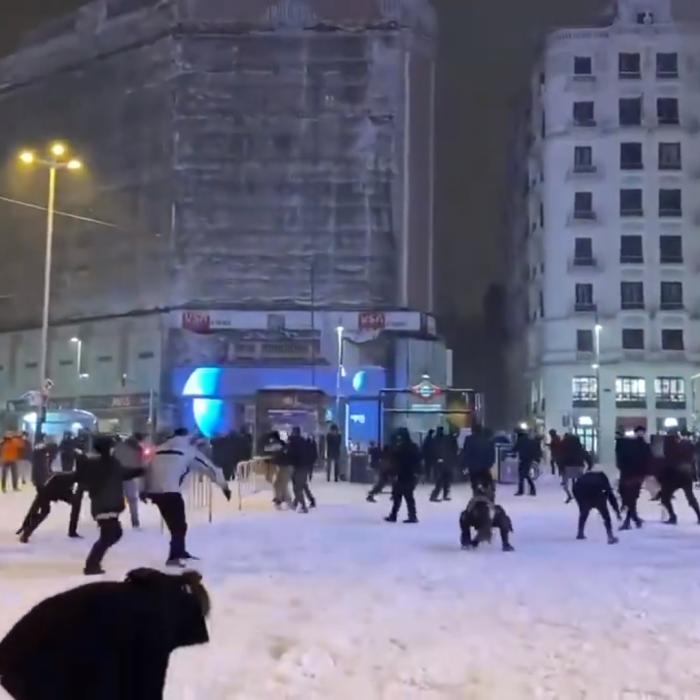 Ninsori istorice în Spania, în timp ce în Grecia se face plajă. Climatolog: „Fenomenele extreme vor continua în acest an”