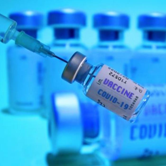 Peste 8.000 de români, vaccinați anti COVID, în ultimele 24 de ore. Câți au făcut, deja, rapelul