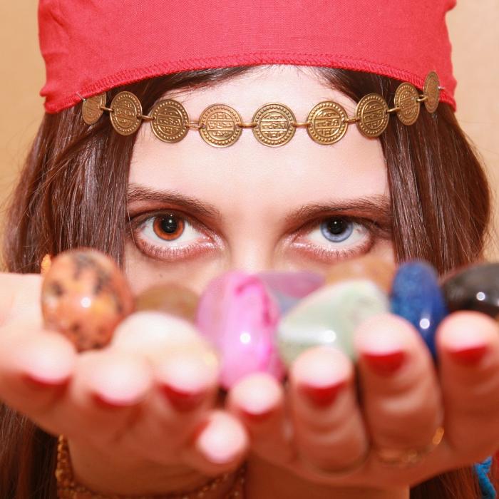 Horoscopul Ţigănesc. Care este semnul tău în funcţie de data naşterii