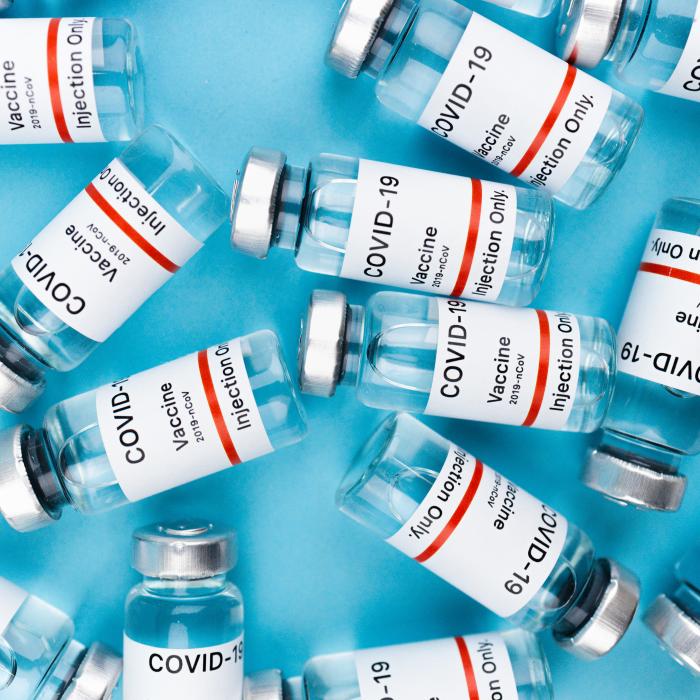 Peste 740.000 de români s-au programat la vaccinare în etapa a doua