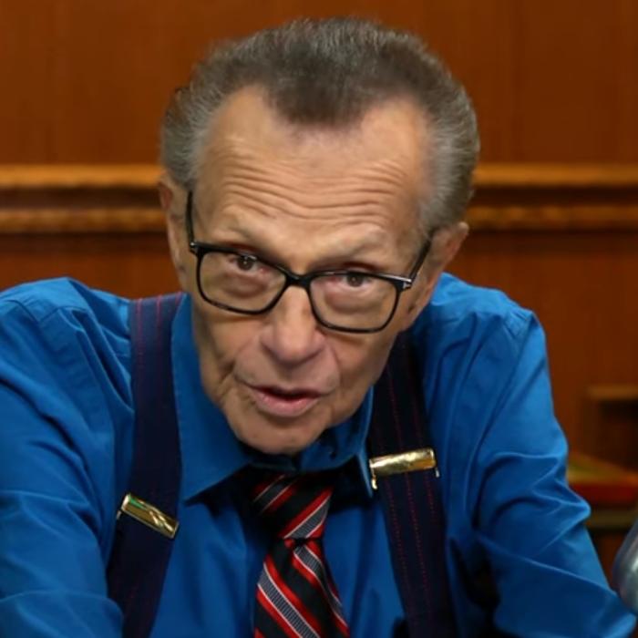 Legendarul om de televiziune Larry King a murit după ce s-a infectat cu Covid-19