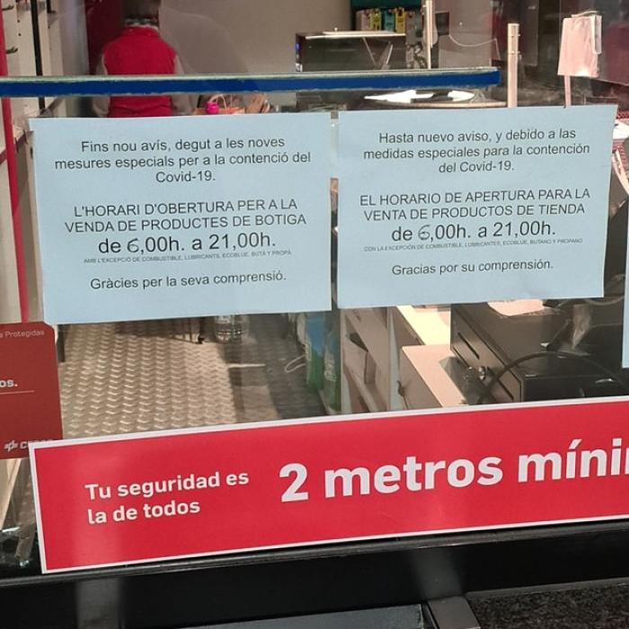 Situație ABSURDĂ în Spania. Șoferii români, REVOLTAȚI: "După 21.00, putem cumpăra doar carburanți de la benzinărie, nu apă sau o pâine. Sunt idioți?"