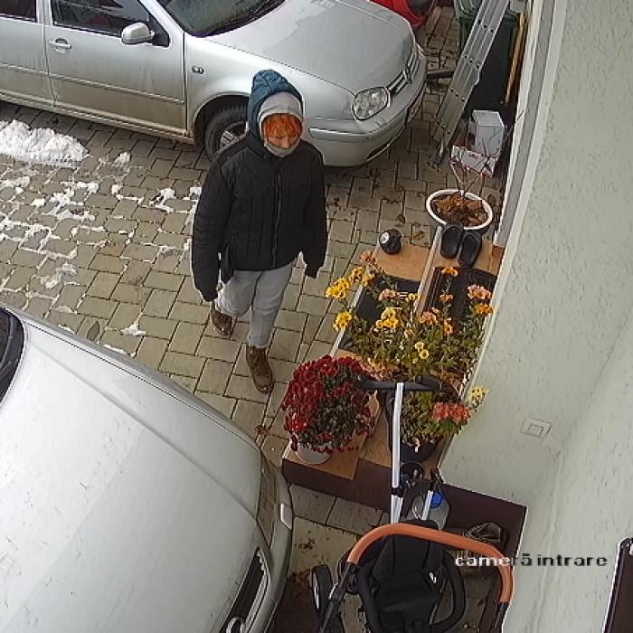 Minoră româncă, dusă cu forța în Spania, trasă de păr și obligată să vândă flori: „Nu îți mai vezi bebelușul!“