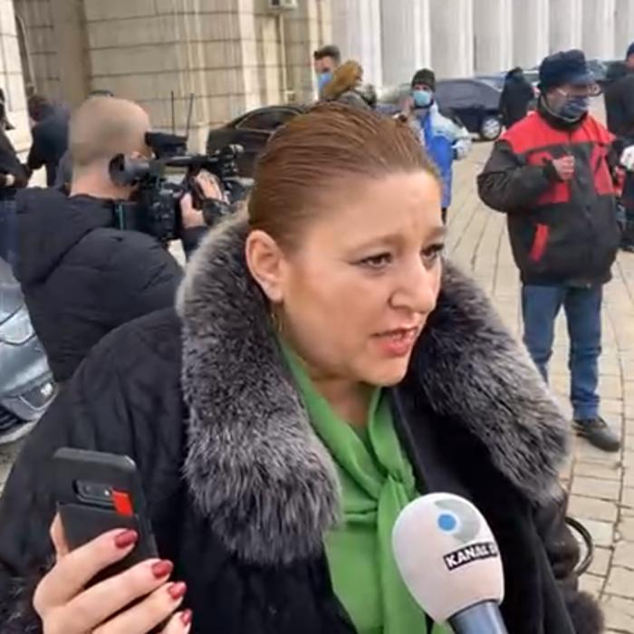 Diana Șoșoacă, protest în fața Ministerului Justiției (VIDEO LIVE)