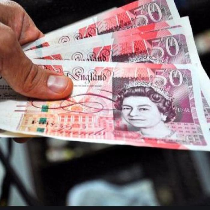 Marea Britanie. Peste 40% dintre cetăţeni au probleme financiare sau de sănătate în timpul pandemiei (studiu)