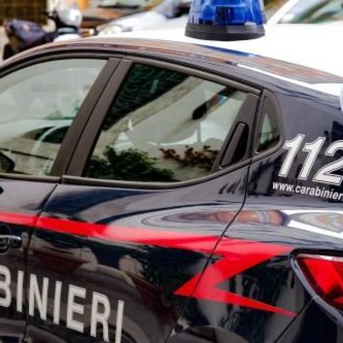 Un poliţist italian a dat peste un român încălţat cu pantofii ce-i fuseseră furaţi. Cum a reacţionat