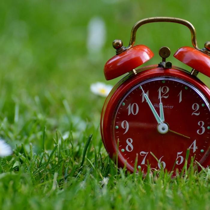 Când trecem la ora de vară în 2021. Ceasurile se vor da înainte cu o oră