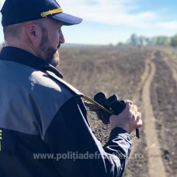 Opt turci, oprit de poliţiştii de frontieră la graniţa cu Bulgaria. Bărbații doreau să ajungă în Germania