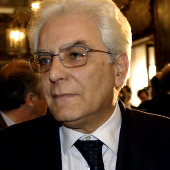 Italia. Preşedintele Matarella s-a vaccinat împotriva COVID-19. Exemplu pentru politicienii care au sărit rândul