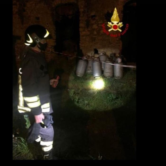 Italia. Român, salvat, în ultimul moment, de pompieri dintr-un incendiu