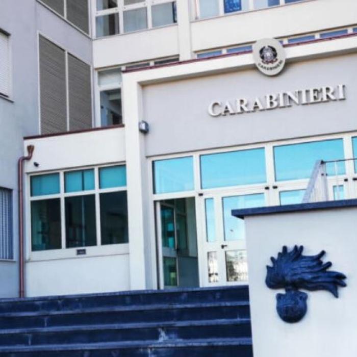 Italia. Un român a furat un seif cu 11.000 de euro. Când credea că a scăpat cu prada, a fost reținut de carabinieri