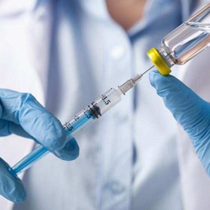 Ministerul Sănătăţii, despre posibile reacţii adverse pe termen lung după vaccinare: „Sunt cele mai verificate substanţe de uz medical” 