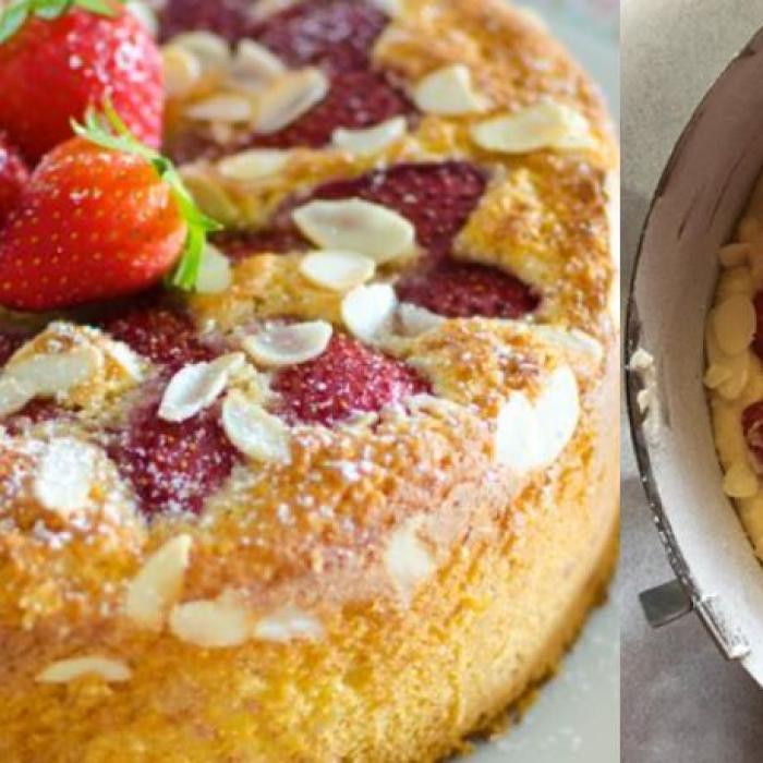 Tort din făină de cocos și căpșuni. Rețeta unui desert spectaculos, perfect pentru micul dejun 