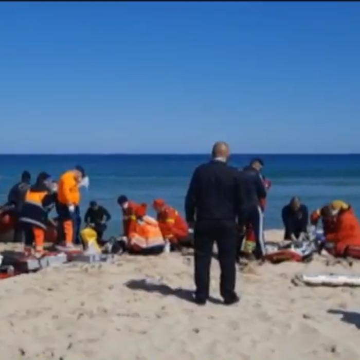 Doi scafandri și-au pierdut viața în timp ce luau parte la înnisiparea plajei din Eforie Nord. UPDATE  