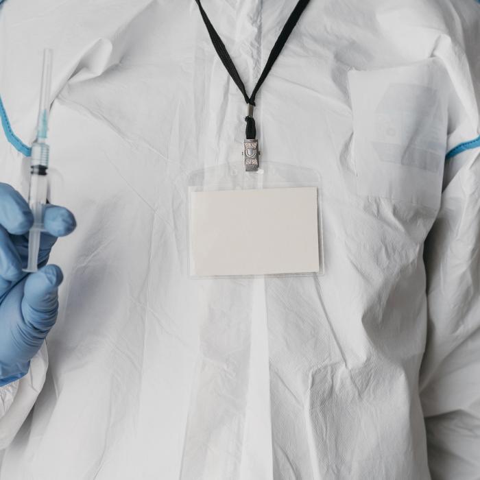 OMS nu recomandă folosirea unui alt vaccin între două doze, aşa cum au decis autorităţile din Franţa
