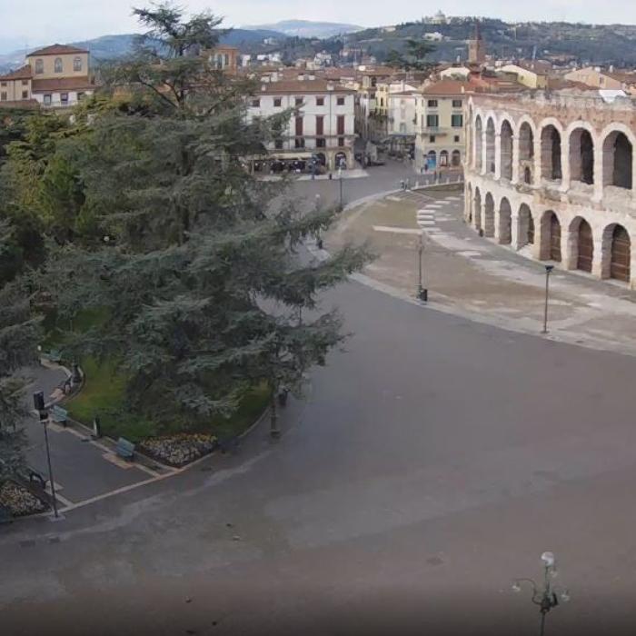 Italia. Autoritățile ridică restricțiile din șase regiuni, chiar dacă numărul deceselor zilnice este în creștere