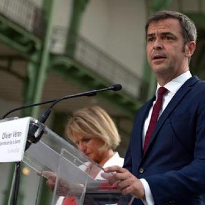 Franța extinde campania de vaccinare pentru toate persoanele peste 55 de ani 