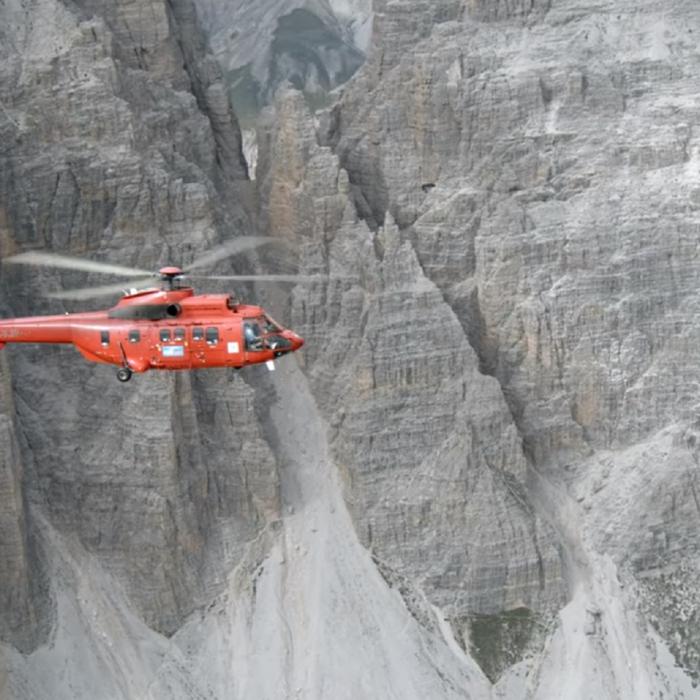 Tânăr român, ucis în Austria. Corpul neînsuflețit, recuperat cu un elicopter dintre munți