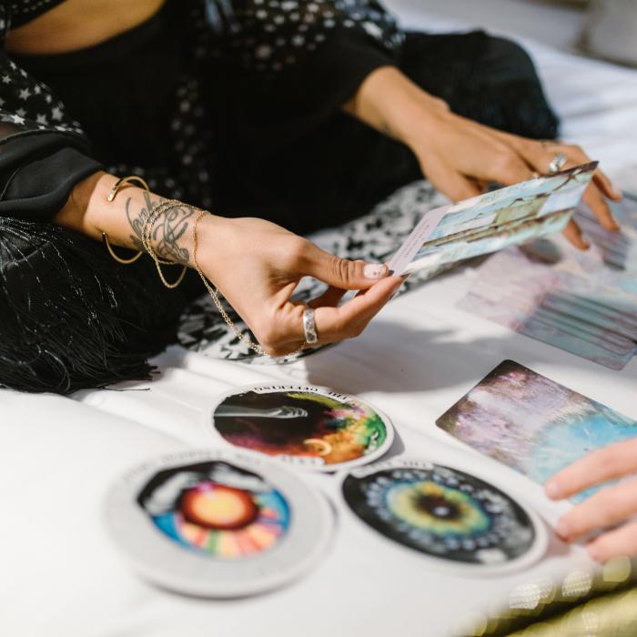 Cele mai bogate și cele mai sărace zodii. Un astrolog învață fiecare nativ cum să obțină bani: Leul trebuie să se organizeze mai mult