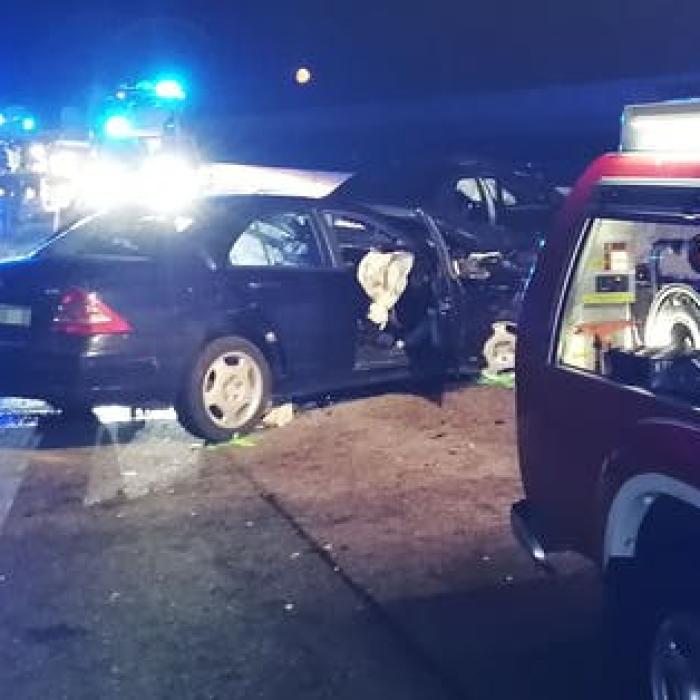3 români, accident mortal în Austria: S-au ciocnit cu o mașină care mergea pe contrasens pe autostradă. 2 morți