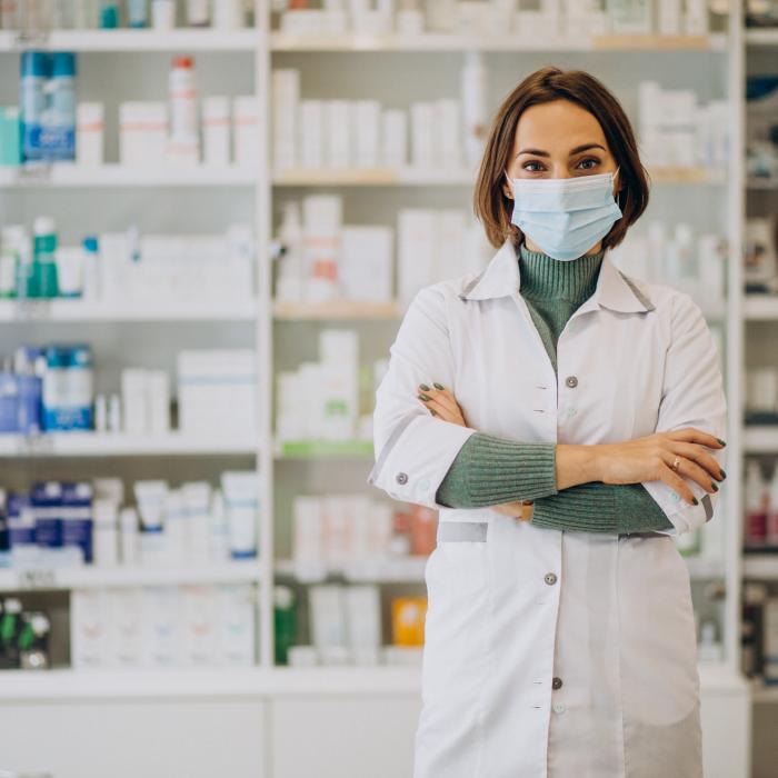 Ministrul Sănătății a anunțat că farmaciile vor putea face teste Covid