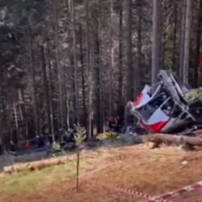 Trei persoane reţinute după accidentul de teleferic din Italia în care au murit 14 oameni: „Au acționat în mod conștient”