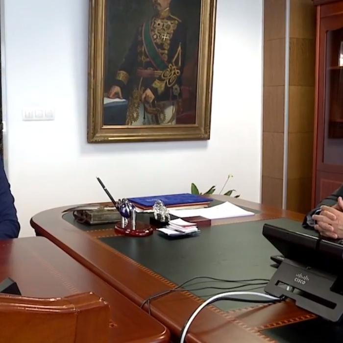 Cum se pot înscrie românii din străinătate la facultate în țară ? Rectorul Marian Preda: "Înscrierile se fac online"