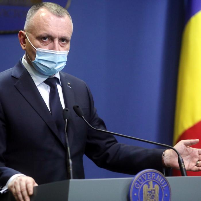 Cîmpeanu, despre elevul care s-a aruncat de la geam: „În 2018 a scris pe un desen: Sunt speriat”