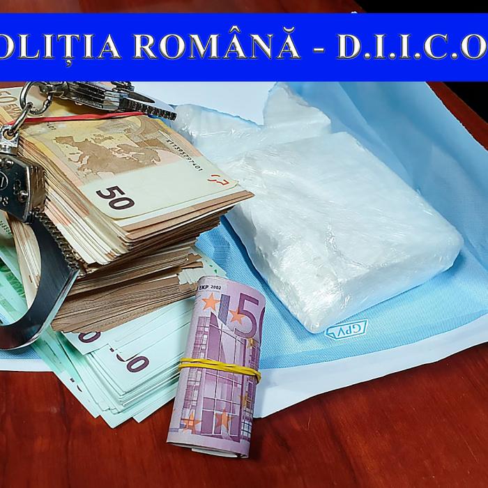 Gafa unui traficant român: Rucsac plin cu droguri, aruncat pe geam chiar la picioarele poliţiştilor