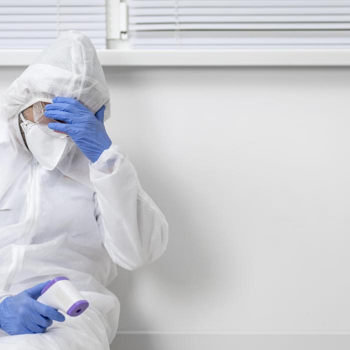 Medic român despre creșterea vârstei de pensionare: Nu cred că cineva vrea să fie anesteziat de un medic de 70 de ani