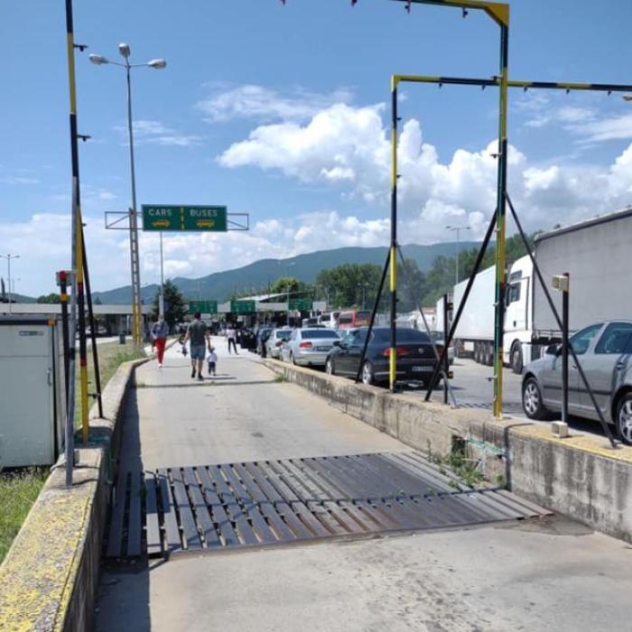MAE, precizări după cozile mari la intrarea în Grecia. Românii au așteptat ore bune pentru a trece granița la Kulata