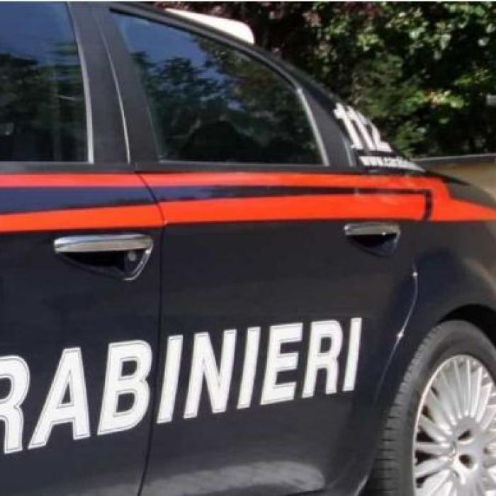 Italia. Un român și-a sechestrat propriul fiu după ce a bătut-o și a alungat-o pe mamă din casă