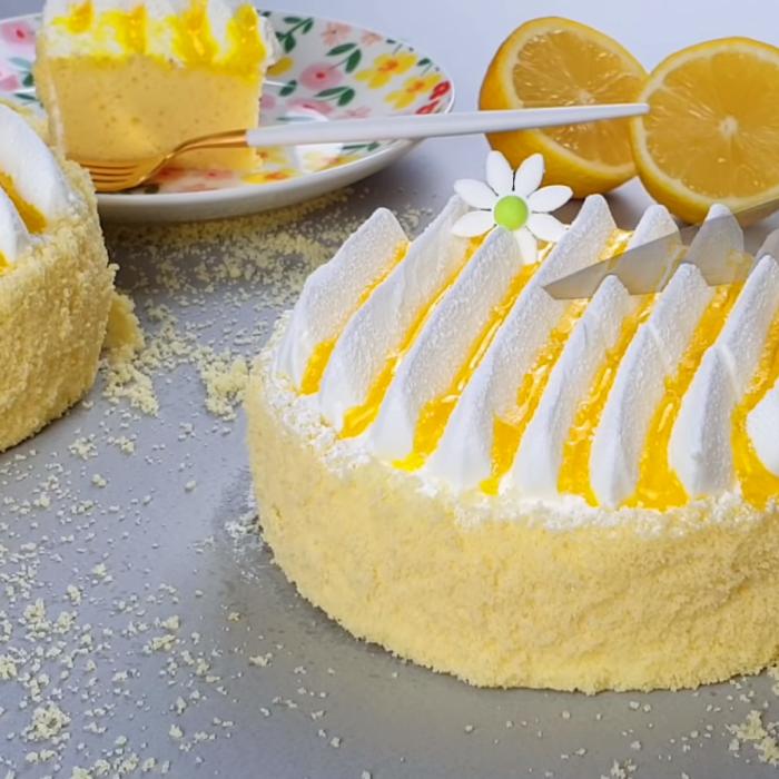 Tort 12 linguri, de lămâie: Desertul dietetic pufos, foarte aromat și ușor de făcut. Îl faci o dată, îl ții minte toată viața