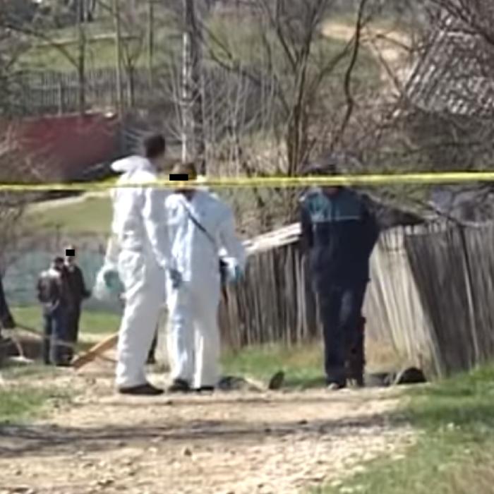 Doi soţi români, ucişi în propria casă: Femeia a fost mai întâi violată de călău, apoi i-a omorât în mod brutal pe amândoi
