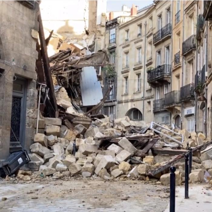 Franța. Două clădiri din Bordeaux s-au PRĂBUȘIT din senin: trei răniţi