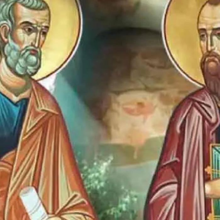 Creștinii îi pomenesc, mâine, pe Sfinții Petru și Pavel. Dacă tună, nucii nu vor avea rod, iar alunele vor fi viermănoase