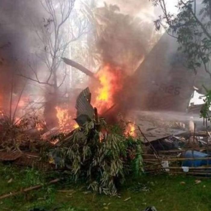Cel puţin 45 de MORȚI şi zeci de răniţi în urma accidentului aviatic din Filipine