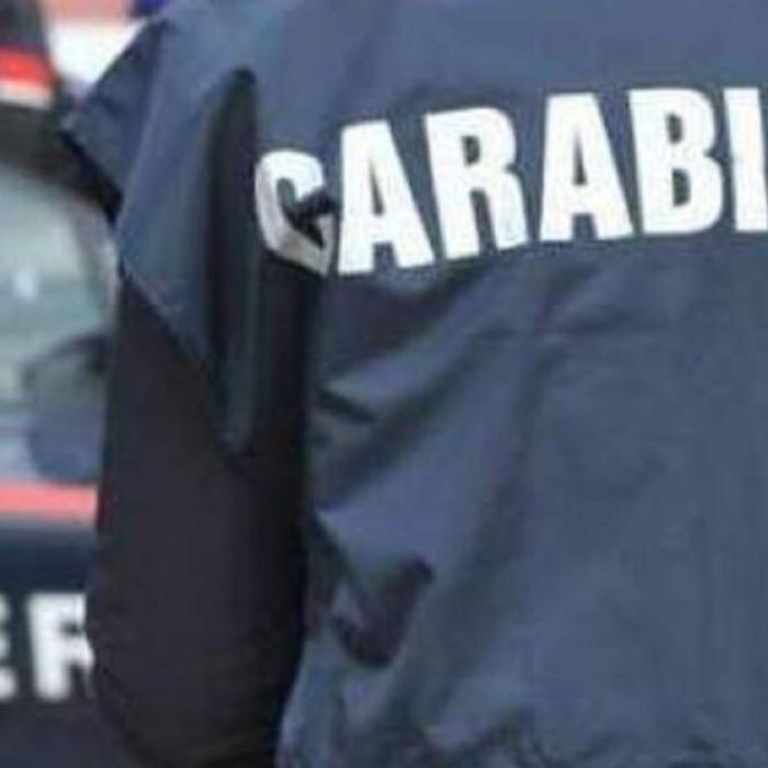Italia. O româncă și soțul ei, înjunghiați de o conațională geloasă. Cearta ar fi pornit de la un bărbat