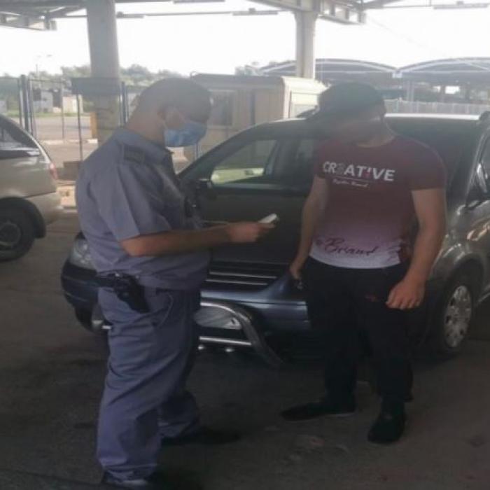 Un bărbat și-a cumpărat un permis de conducere cu 1650 de euro, însă a fost reținut la frontieră