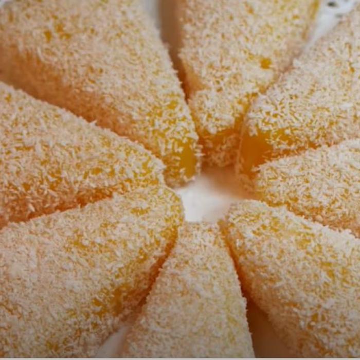 Prăjitură cu suc de portocale. Un desert super cremos din 3 ingrediente, gata în 5 minute