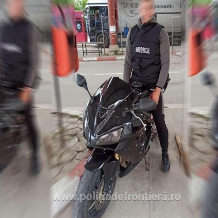 Un bărbat și-a cumpărat un permis de conducere cu 700 de euro și s-a ales cu dosar penal