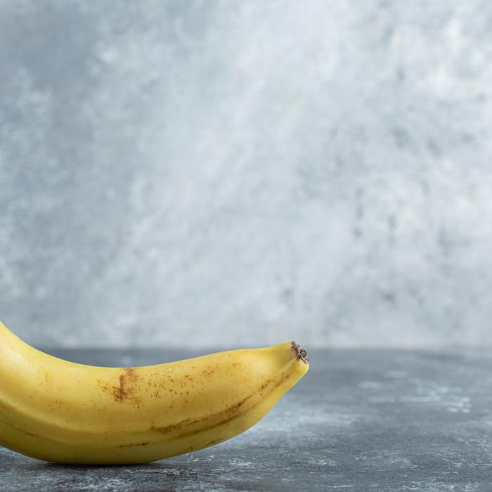 Zdrobiți o banană și adăugați un pahar cu apă. Rezultat miraculos!