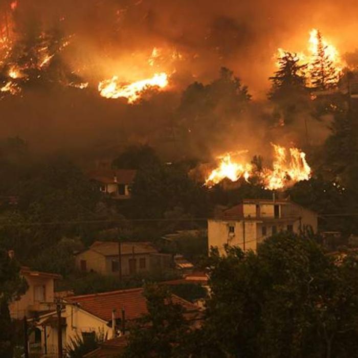 Incendii în Grecia. Guvernul promite până la 150.000 de euro pentru fiecare familie care a rămas fără casă
